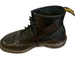 Dr. Martens - originals 1460 Men’s 9.5